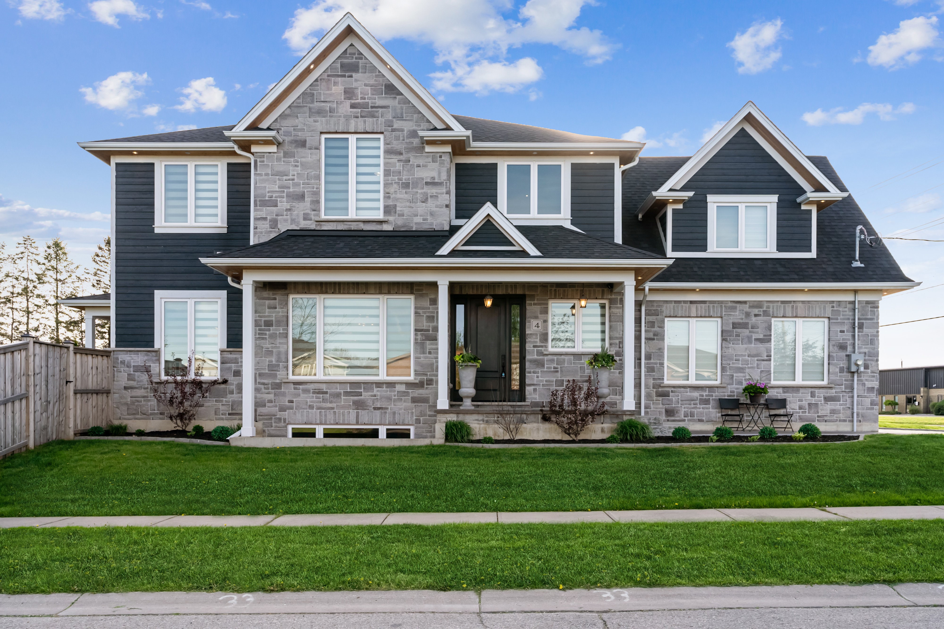 The Heddle Group - Royal LePage Real Estate Services  Heddle Real Estate, Brokerage