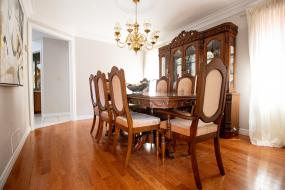 Property listing for 134 Locheed Dr., Hamilton, ON