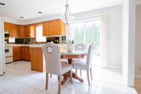 Property listing for 134 Locheed Dr., Hamilton, ON