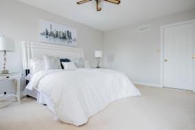 Property listing for 134 Locheed Dr., Hamilton, ON