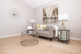 Property listing for 134 Locheed Dr., Hamilton, ON