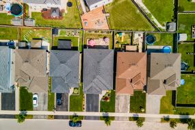 Property listing for 1363 Upper Paradise Rd., Hamilton, ON