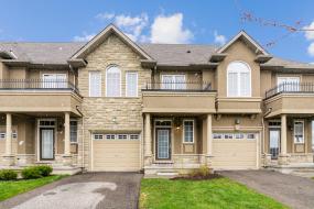 Property listing for #5-370 Stonehenge Dr., Ancaster, ON