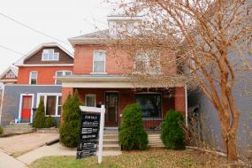 Property listing for 1539 King St. E., Hamilton, ON