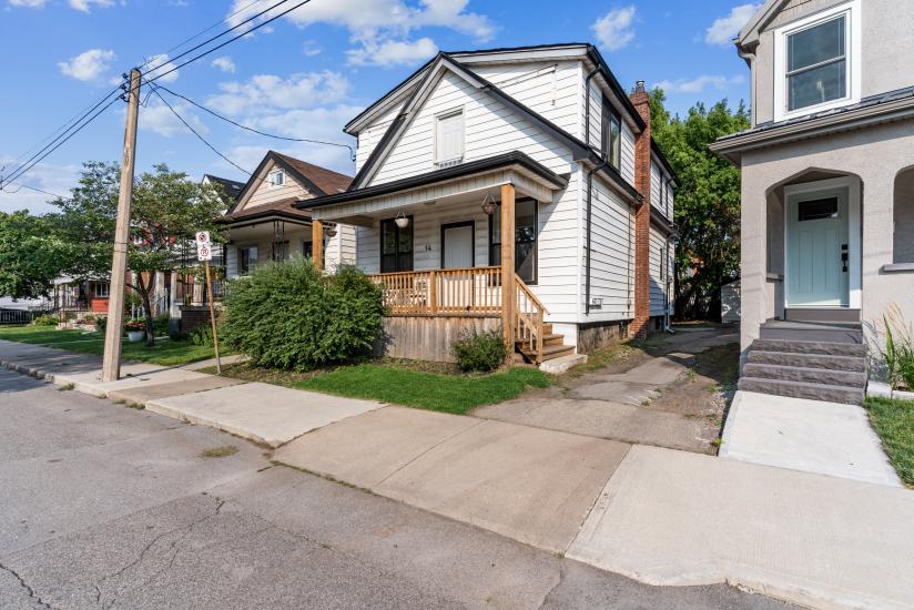 Property listing for 14 Fairview Ave, Hamilton, ON