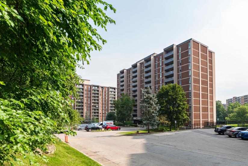 Property listing for #1102-1966 Main St. W., Hamilton, ON