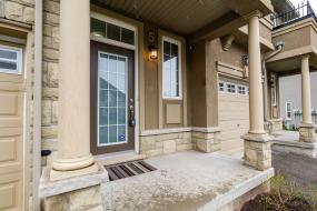 Property listing for #5-370 Stonehenge Dr., Ancaster, ON