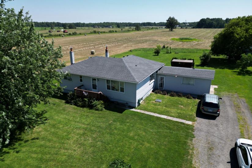 Property listing for 958 Highland Rd. E., Stoney Creek, ON