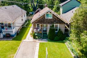 Property listing for 236 Bowman St., Hamilton, ON