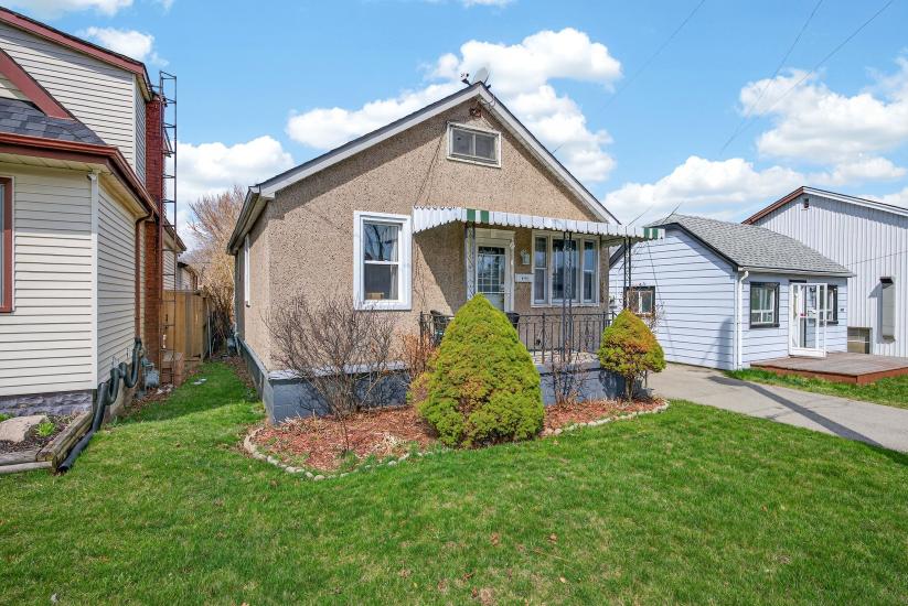 Property listing for 663 Tate Ave., Hamilton, ON