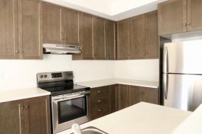 Property listing for 13 White Star Lane, Grimsby, ON