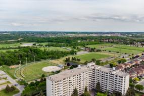 Property listing for 42 Beston Dr., Hamilton, Ontario