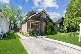 Property listing for 236 Bowman St., Hamilton, ON
