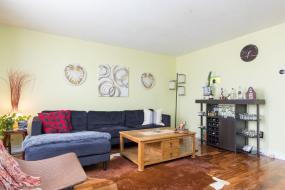 Property listing for #3-1015 Upper Gage Ave., Hamilton, ON