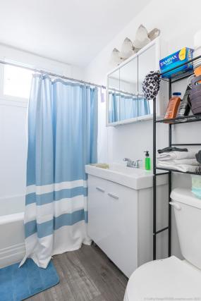 Property listing for 31 Alanson St., Hamilton, ON