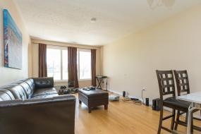 Property listing for 748 Garth St., Hamilton, Ontario