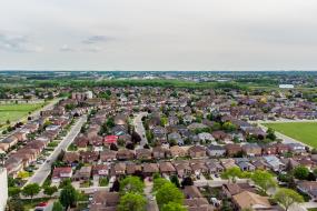 Property listing for 42 Beston Dr., Hamilton, Ontario