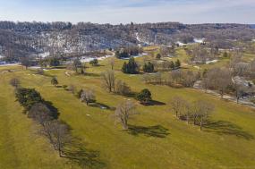 Property listing for #92-100 Beddoe Dr., Hamilton, Ontario
