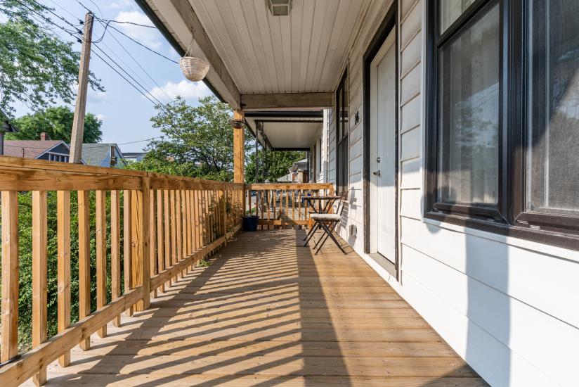 Property listing for 14 Fairview Ave, Hamilton, ON