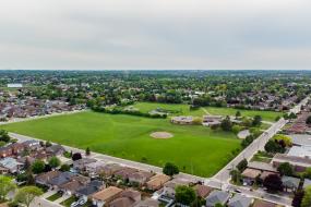 Property listing for 42 Beston Dr., Hamilton, Ontario