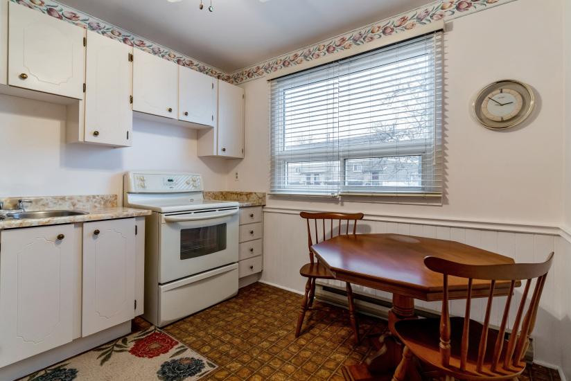 Property listing for #41-170 Lavina Cr., Hamilton, ON