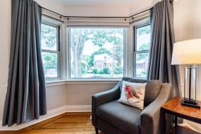 Property listing for 14 Norwood Rd., Hamilton, ON