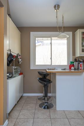 Property listing for 748 Garth St., Hamilton, Ontario