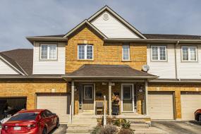 Property listing for #92-100 Beddoe Dr., Hamilton, Ontario