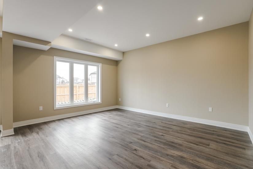 Property listing for #U-183 Rykert St., St. Catharines, ON