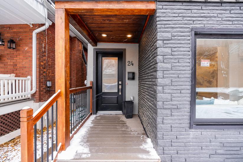 Property listing for 24 Norway Ave, Hamilton, ON