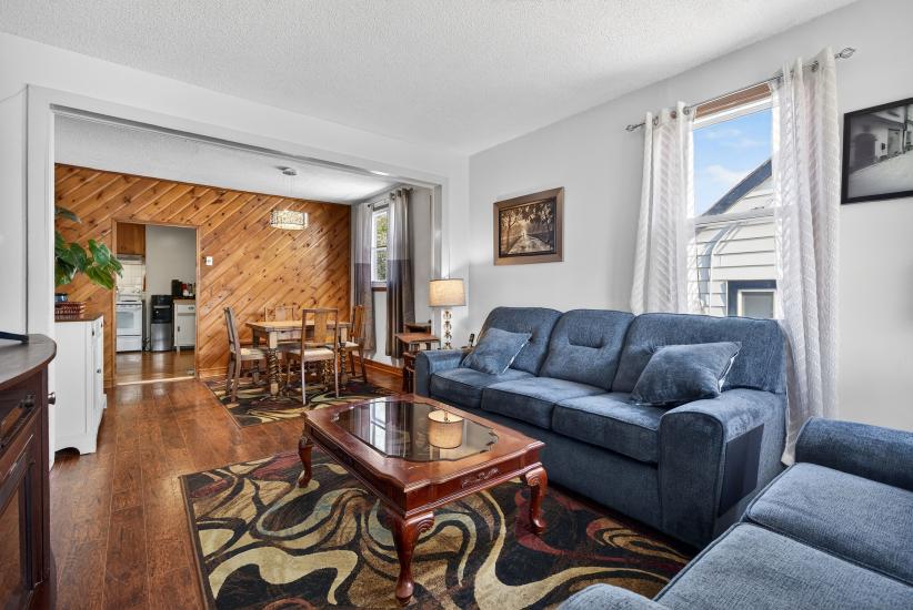 Property listing for 663 Tate Ave., Hamilton, ON