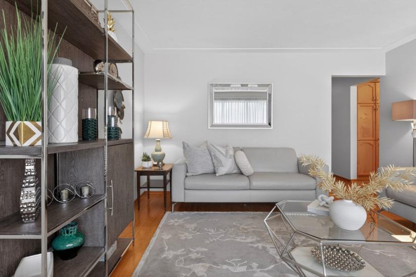 Property listing for 624 Seventh Ave., Hamilton, ON