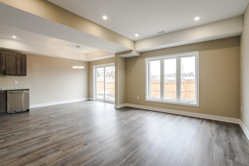 Property listing for #U-177 Rykert St., St. Catharines, ON