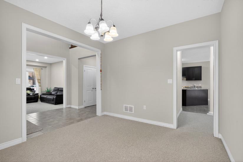 Property listing for 79 Dolomiti Crt., Stoney Creek, ON