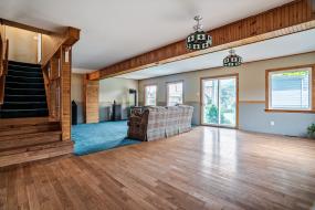 Property listing for 131 Bell Ave., Hamilton, Ontario