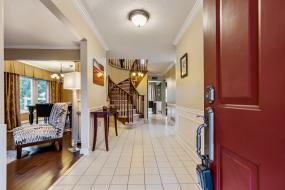 Property listing for 145 Lavender Dr., Ancaster, ON