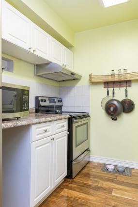 Property listing for #3-1015 Upper Gage Ave., Hamilton, ON