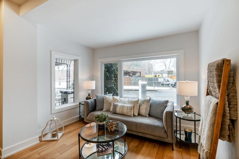 Property listing for 24 Norway Ave, Hamilton, ON