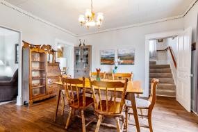 Property listing for 180 St. Catharines St., Smithville, Ontario