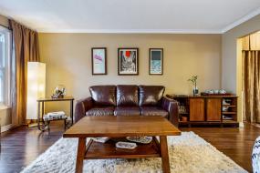 Property listing for 145 Lavender Dr., Ancaster, ON