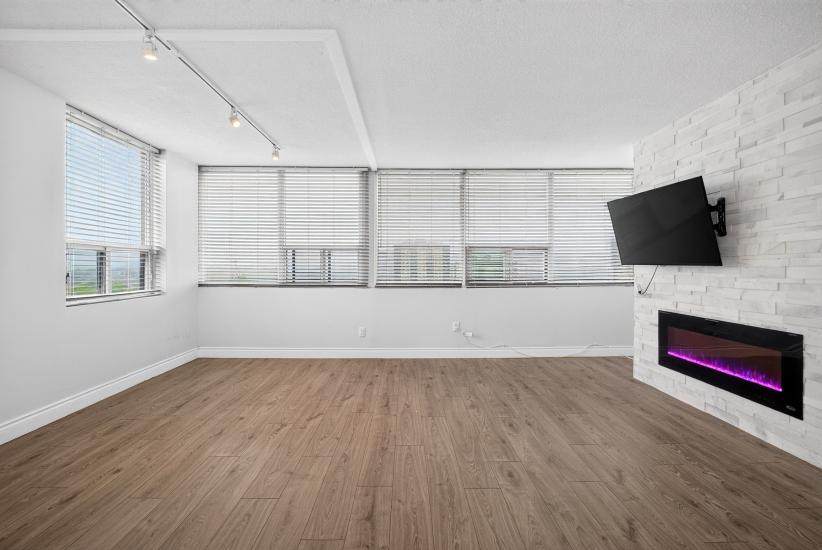 Property listing for #1106-120 Duke St., Hamilton, ON