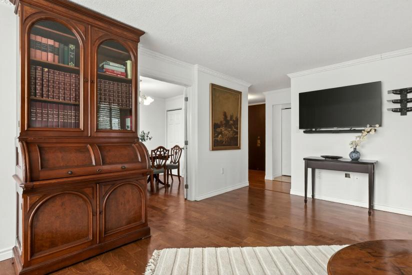 Property listing for #1003-222 Jackson St. W., Hamilton, ON