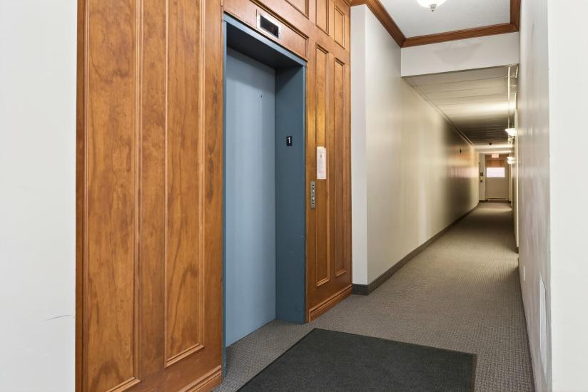 Property listing for #101-8 Main St., Dundas, ON