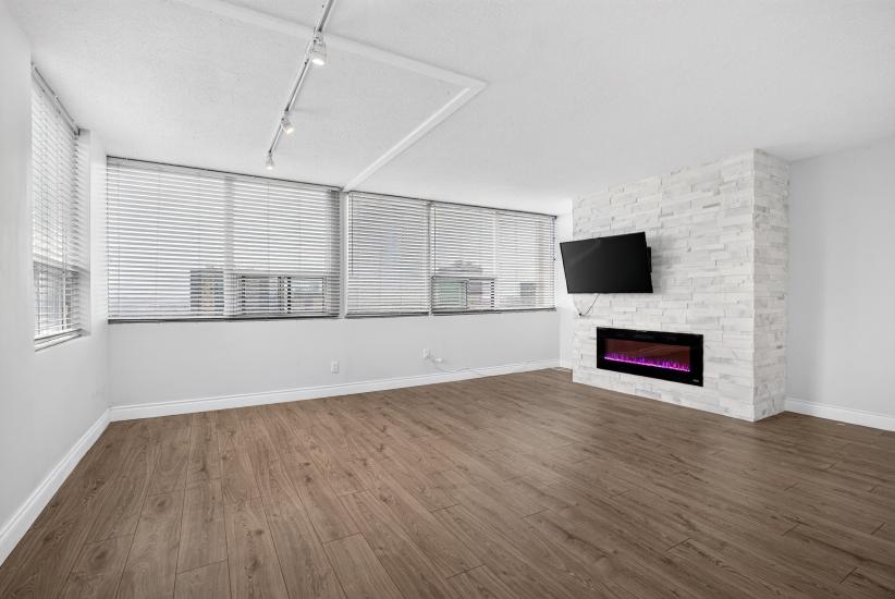 Property listing for #1106-120 Duke St., Hamilton, ON