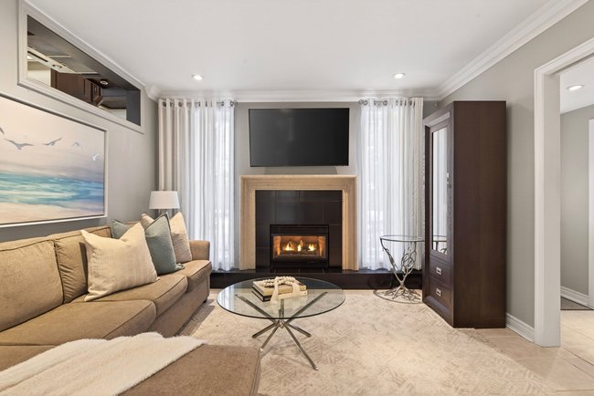 Property listing for 35 Shalfleet Blvd., Brantford, ON
