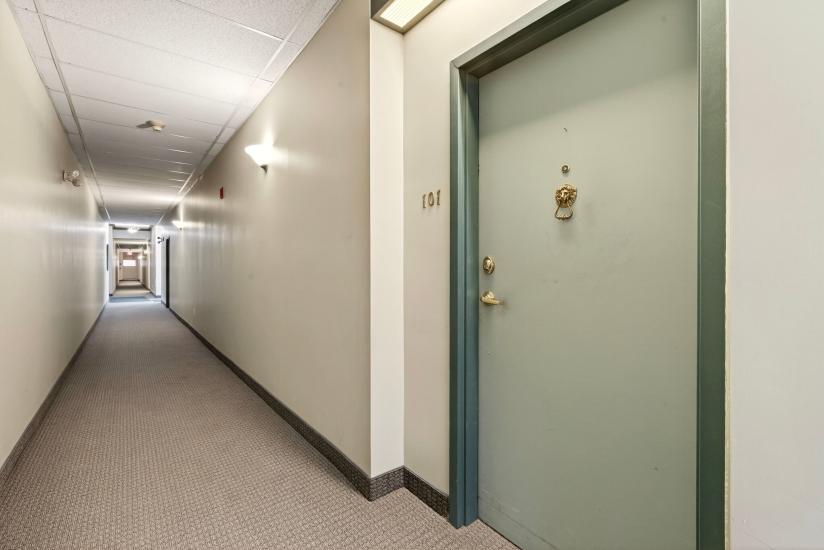 Property listing for #101-8 Main St., Dundas, ON