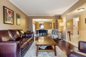 Property listing for 145 Lavender Dr., Ancaster, ON