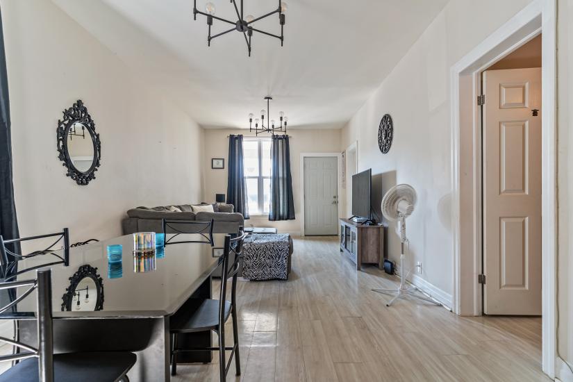 Property listing for 14 Fairview Ave, Hamilton, ON