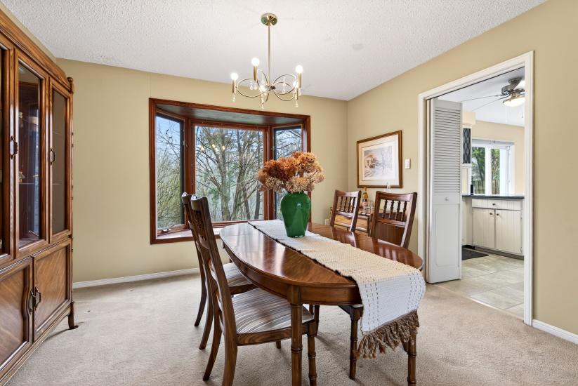 Property listing for 103 Turnbull Rd., Dundas, ON