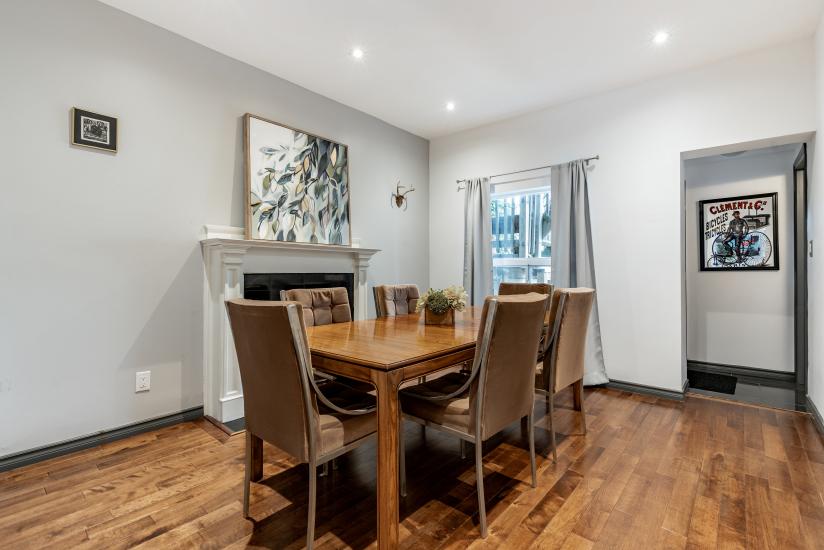 Property listing for 9 Blythe St., Hamilton, ON